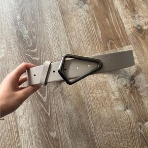 Express Taupe Belt with rhodium/dark grey hardware